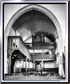 Orgel am früheren Standort in der Kirche Kirchberg/Küttigen.