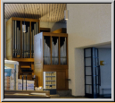 Orgel 1979, teilweise in einer Nische stehend, vor Abbau 2018 und Versetzung nach Katovice, Polen.