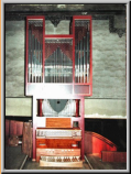 Die Wälti-Orgel am ursprünglichen Standort auf dem Konzertpodium im Hauptschiff.