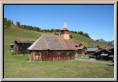 Reine Holzkirche, mit Holzschindeln gedecktes Dach, Baujahr 1718