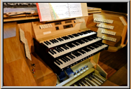 Samoëns F, console de l'orgue provenant du temple de l'Abeille à La Chaux-de-Fonds. Photo: Dominique Morisod, Collombey