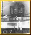 Orgel J.M.Grass (zugeschrieben), gebaut ca. 1770 mit 18 Registern, ersetzt 1899.