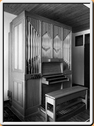 Bild der Orgel am vorherigen Standort in Köniz