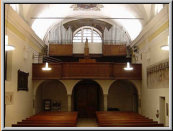 Raumansicht mit Orgel Mascioni 1948 (II/13)