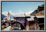 Kirche Blatten (Lötschental) Ansicht 1974; Bild: Wikipedia, Pseudonym Andiaat